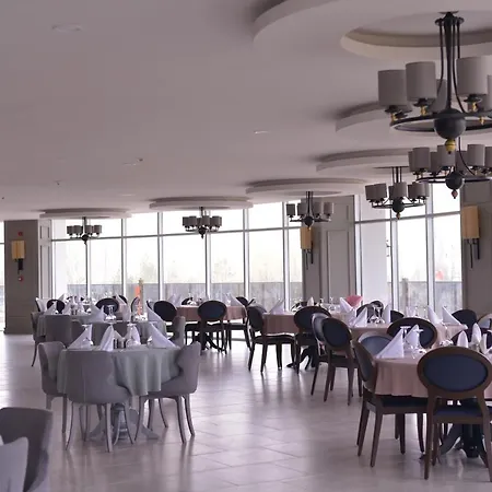 Sivas Termal & Hotel 5*